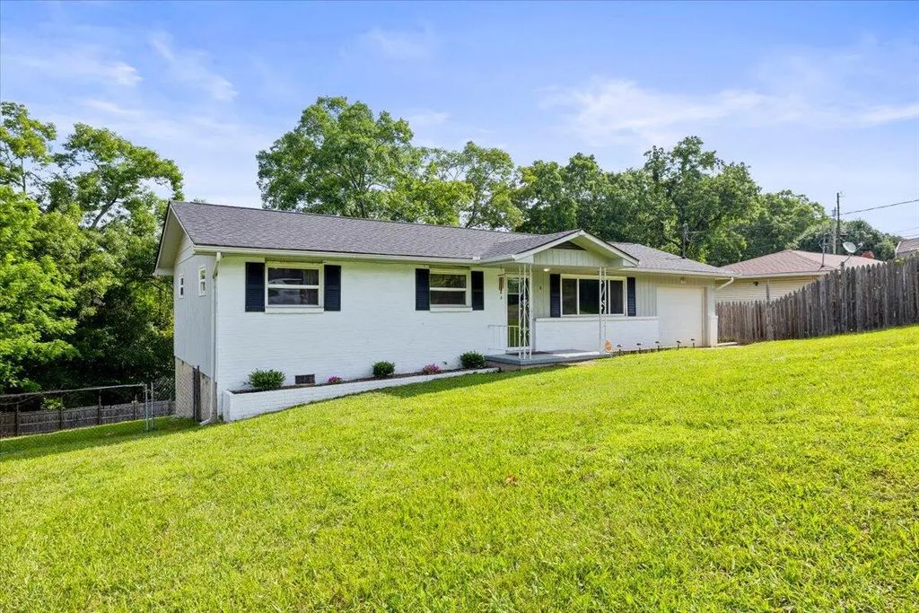 6 Wayne Lane, Rossville