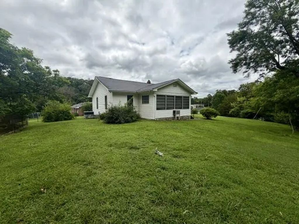 3637 Garner Road, Chattanooga