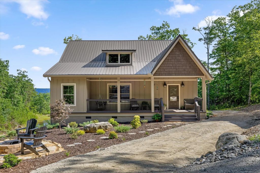 1641 Sunset Drive, Rising Fawn
