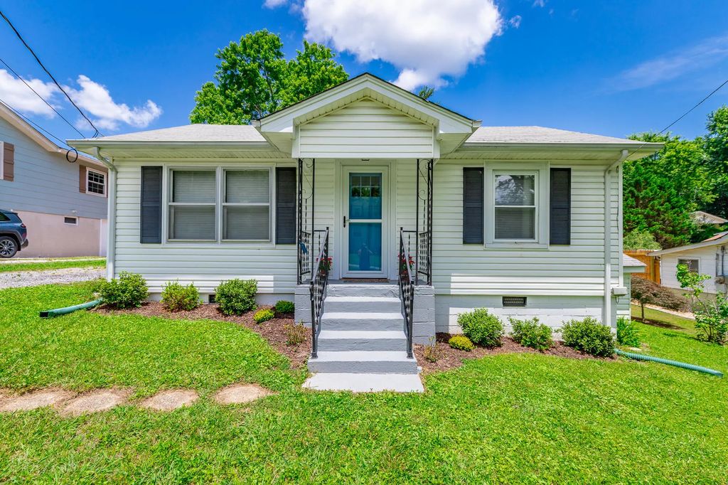 10061 Central Drive, Ooltewah