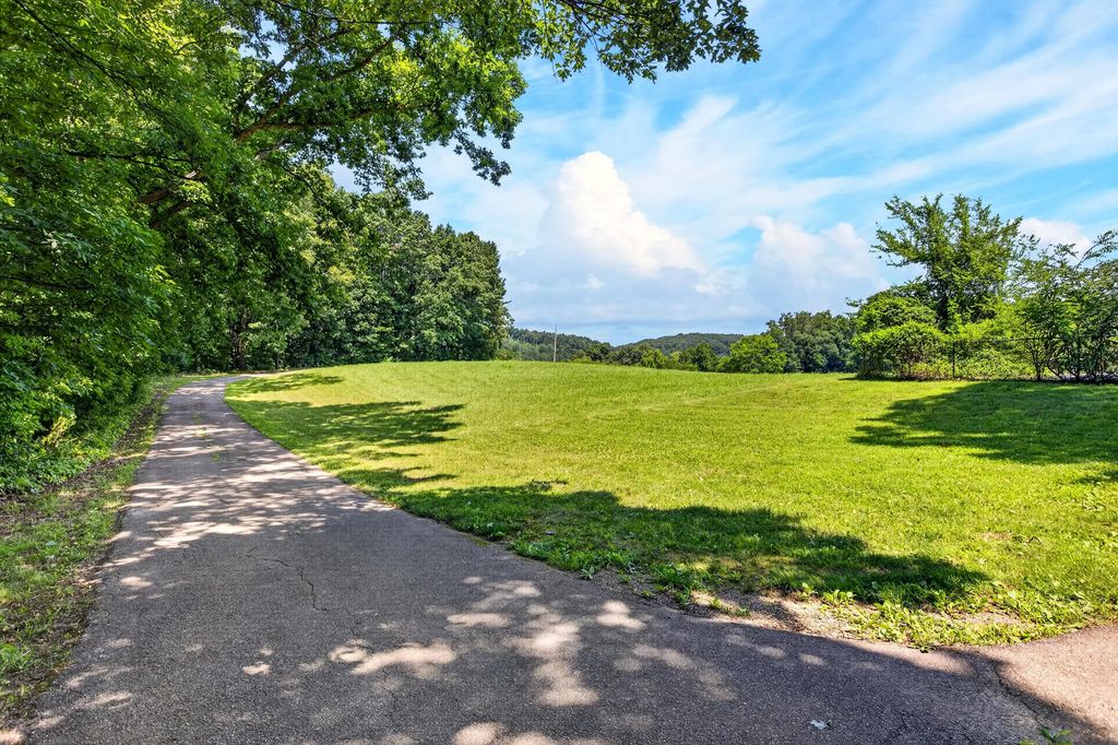 5053 Blue Springs Road, Cleveland