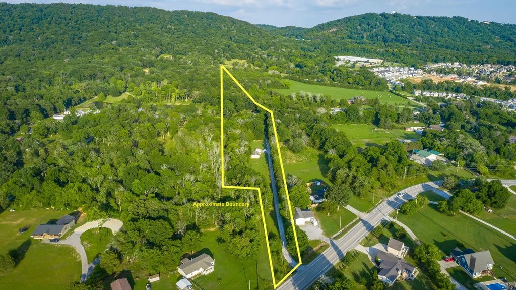 7692 Ooltewah Georgetown Road, Ooltewah