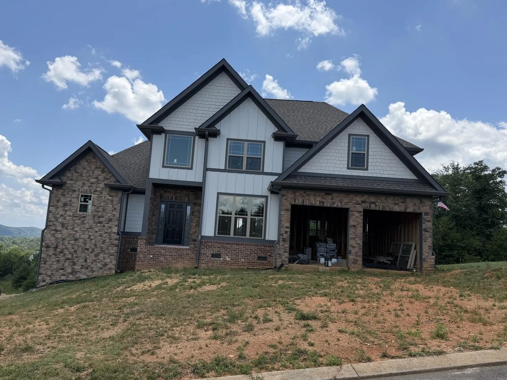 2021 Pearl Drive, Cleveland