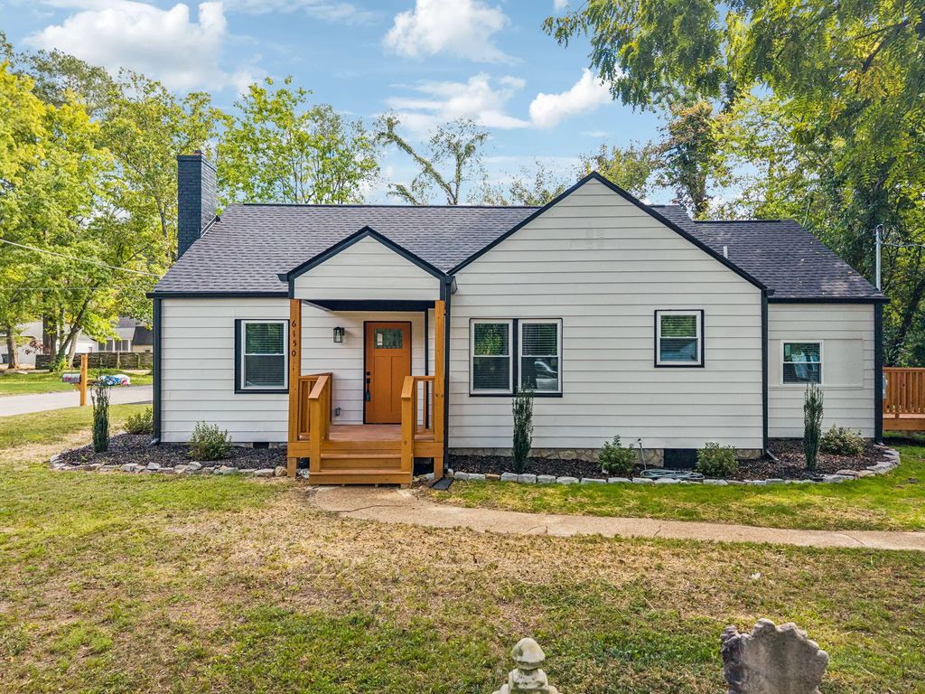 6150 E Brainerd Road, Chattanooga