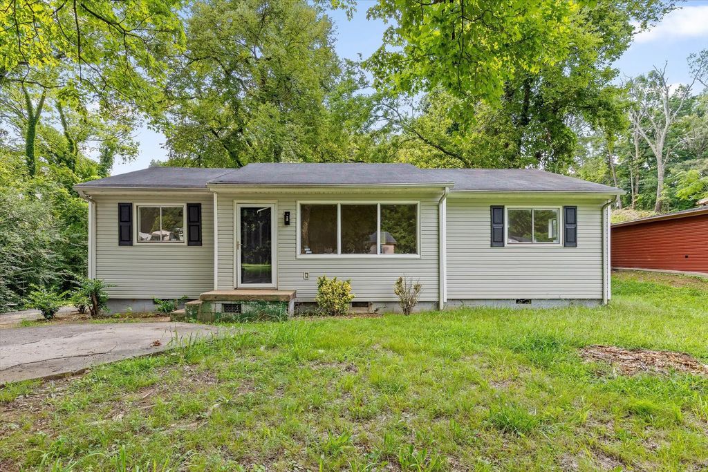 1720 Cambridge Drive, Chattanooga