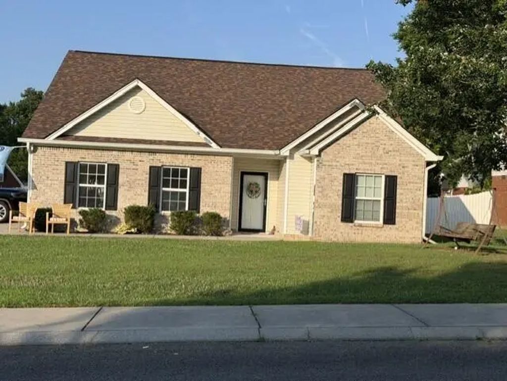 575 Peachtree Circle, Ringgold