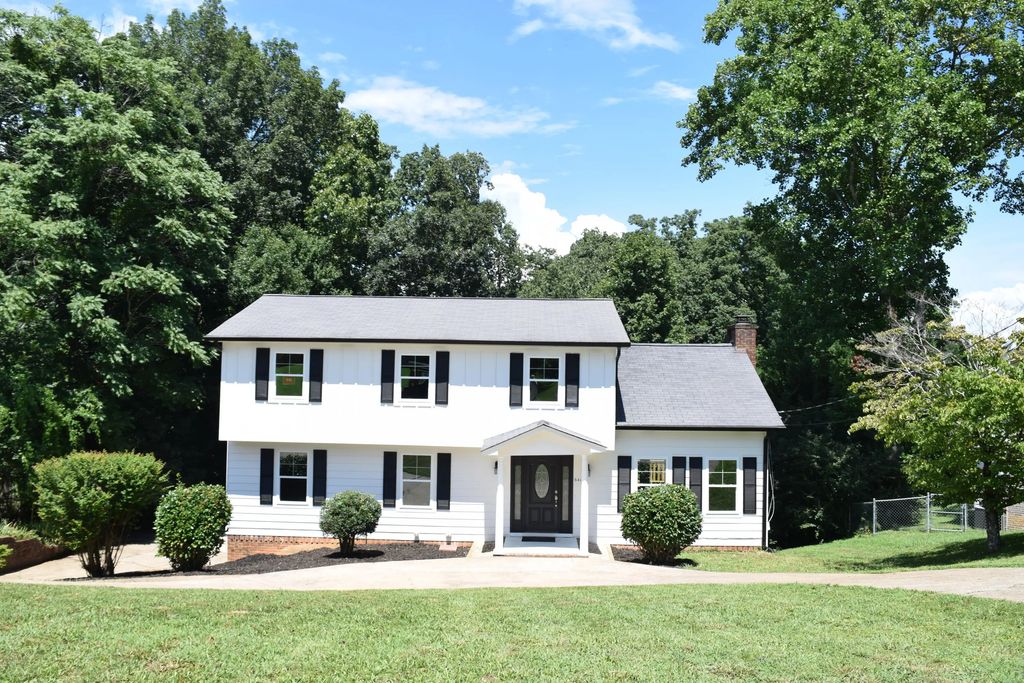 6418 Ridge Lake Road, Hixson