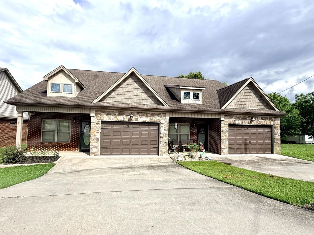 442 Guyler Street, Ringgold