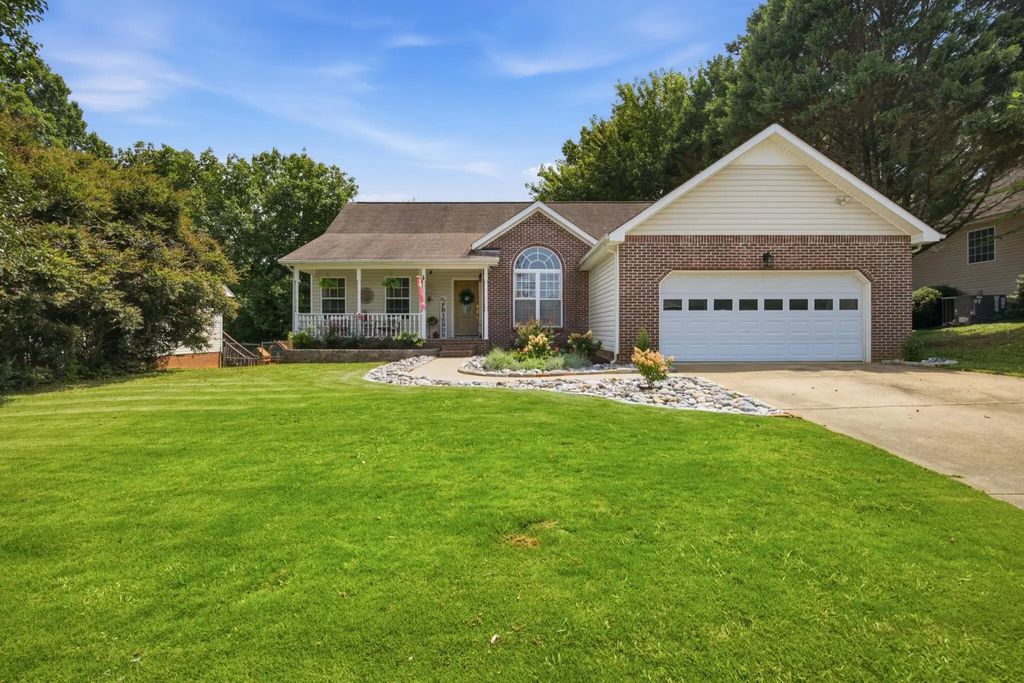 5773 Sarah Drive, Ooltewah