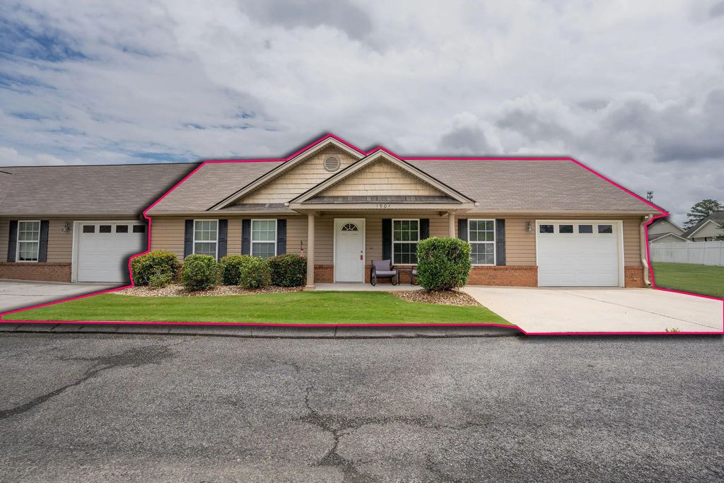 1904 Cedar Creek Drive, Rossville
