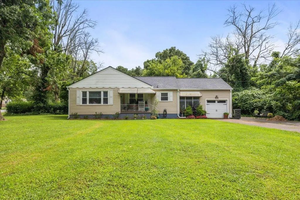 212 Harker Road, Fort Oglethorpe