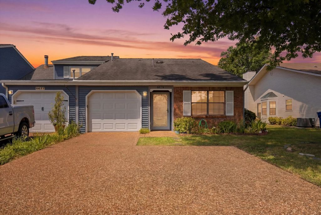 6679 Hickory Brook Road, Chattanooga