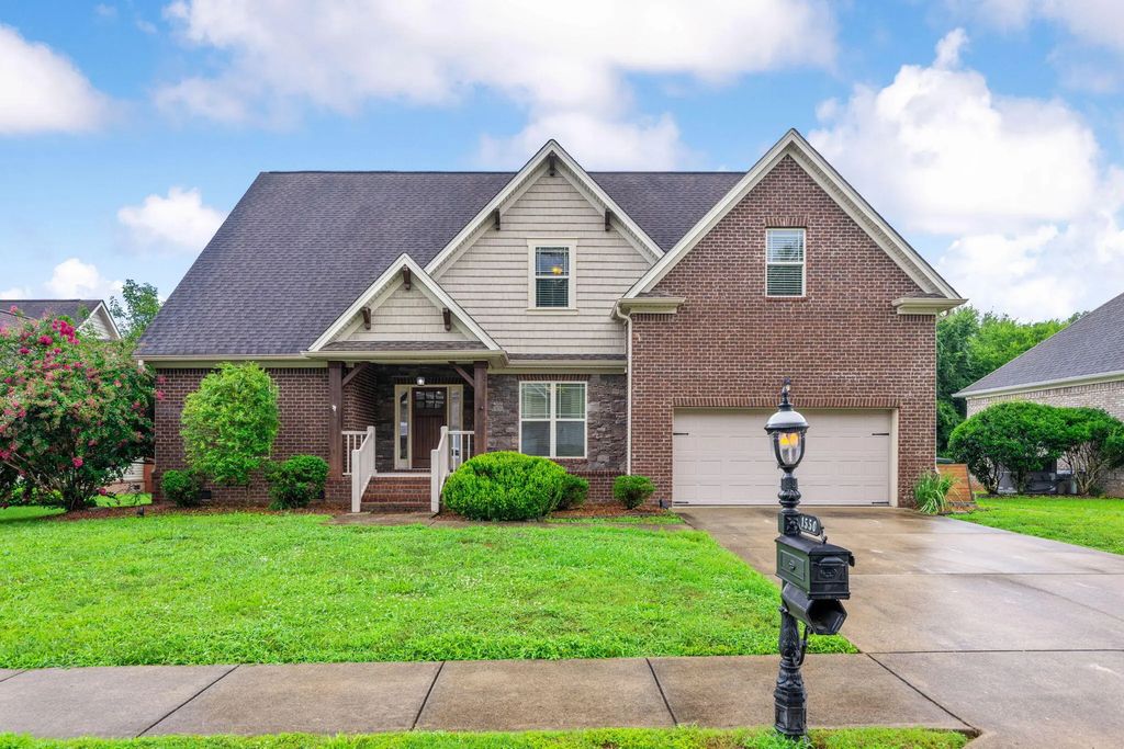 1550 Courtland Drive, Hixson