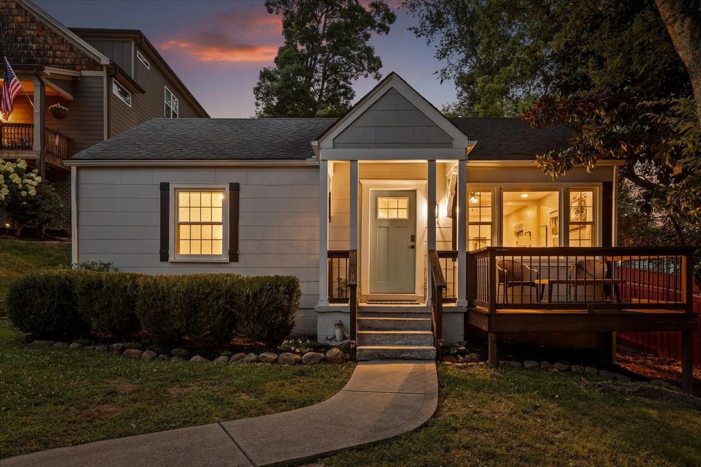 911 Overman Street, Chattanooga