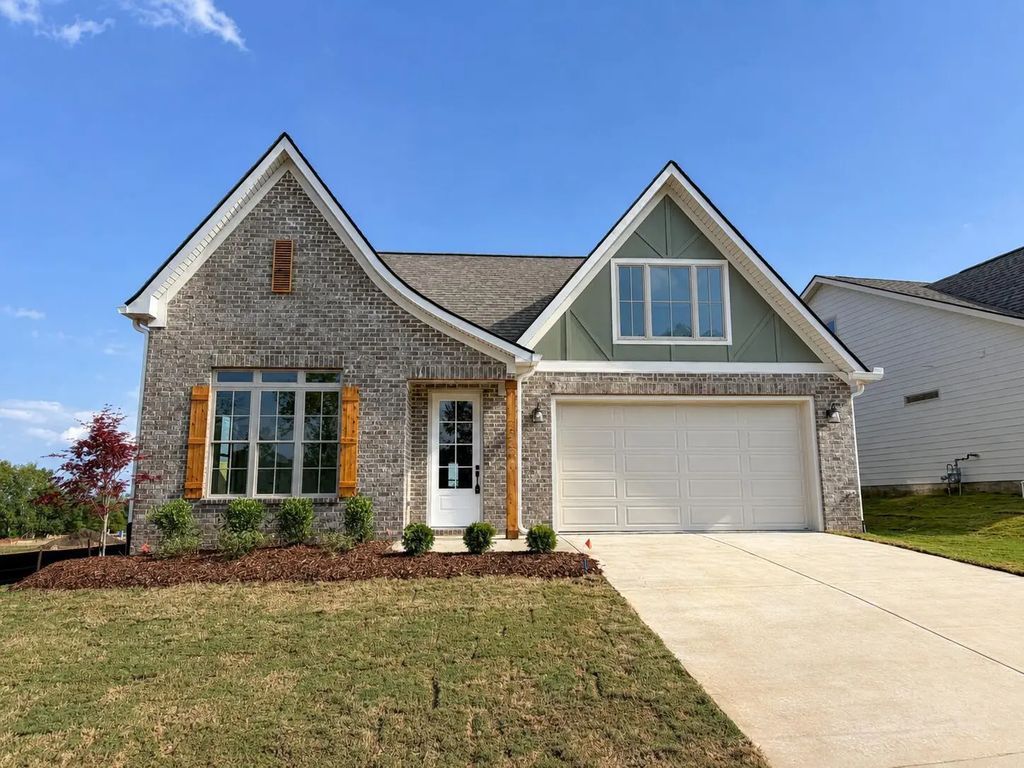 81 Snow Line Lane, Ooltewah