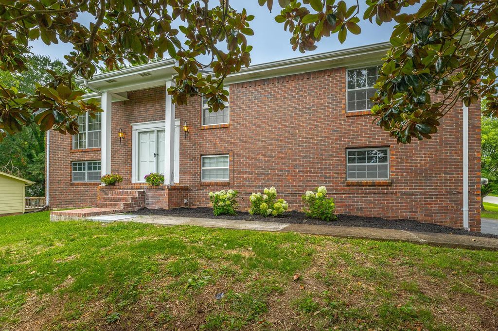 7309 Mccormack Drive, Hixson