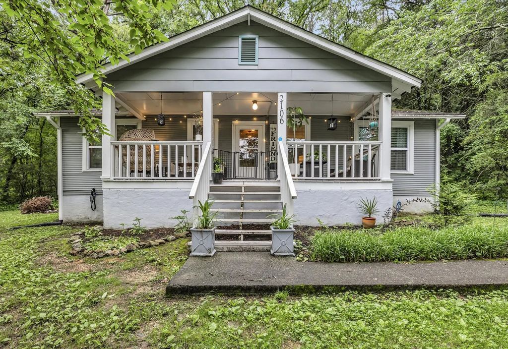 2106 Tunnel Boulevard, Chattanooga