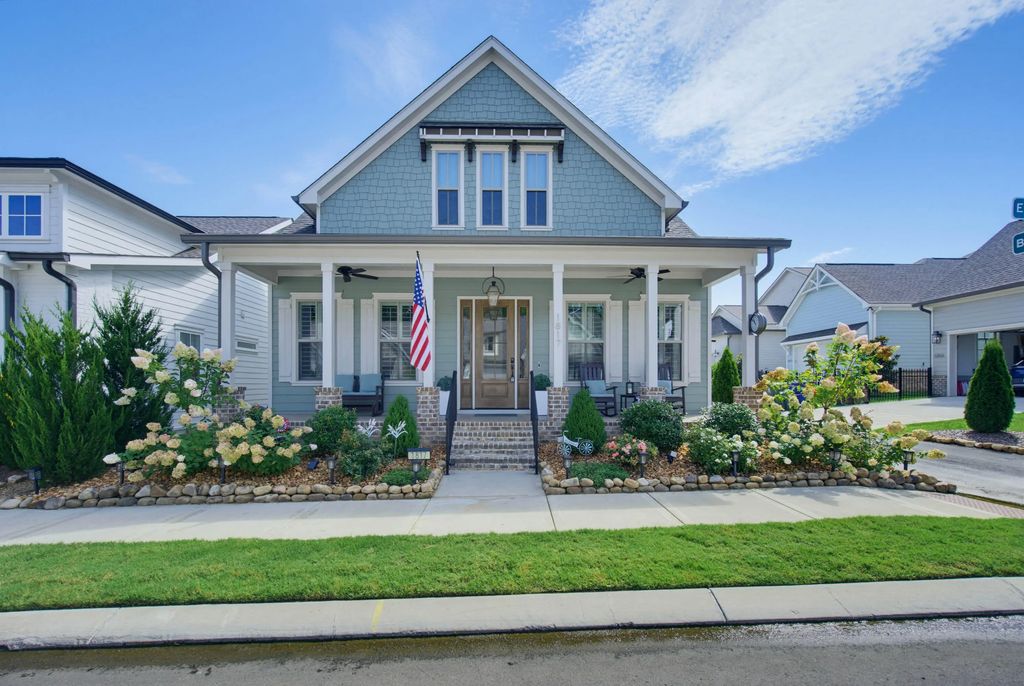 1817 Emmeline Way, Hixson