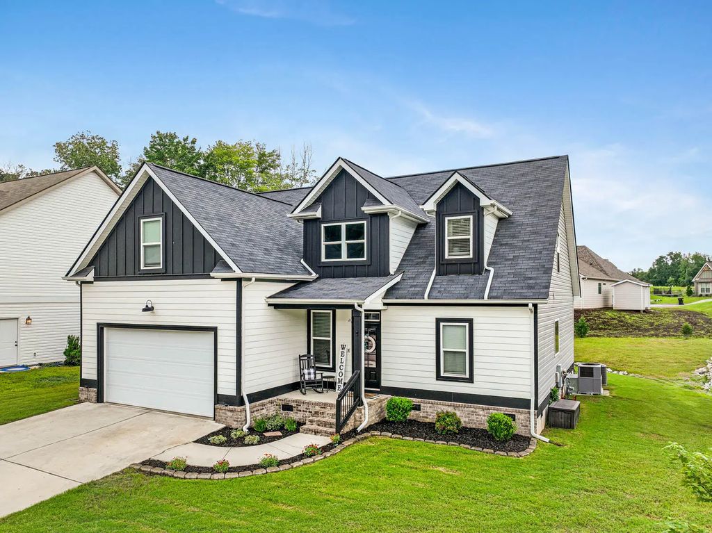 9322 Fremont Way, Hixson