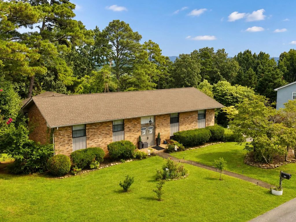 1008 Panorama Drive, Chattanooga
