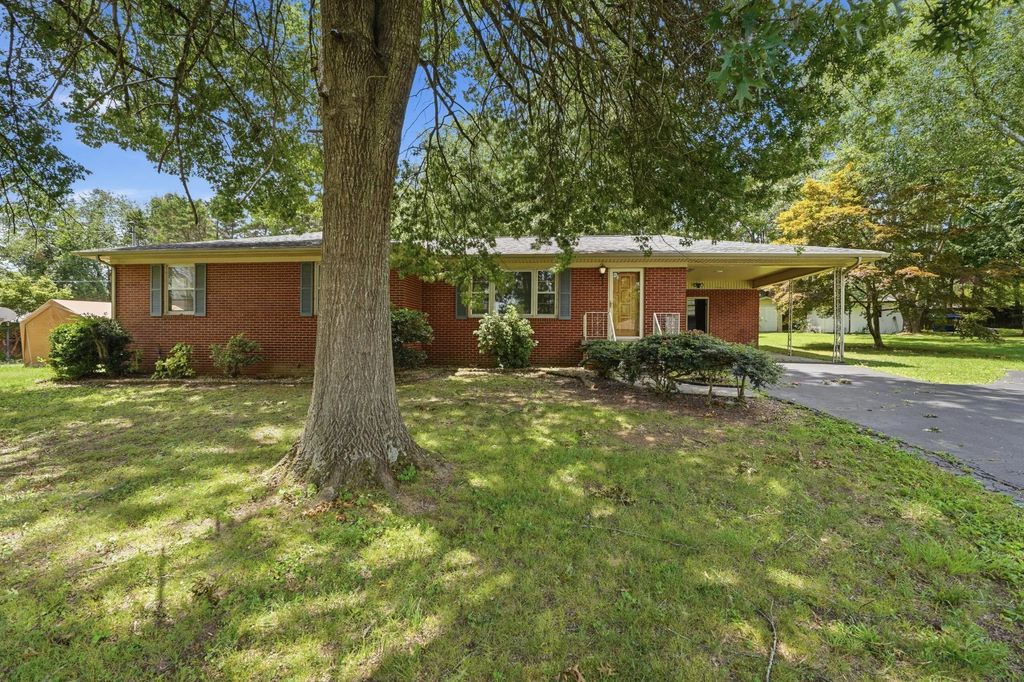 811 Sunset Avenue, Cleveland