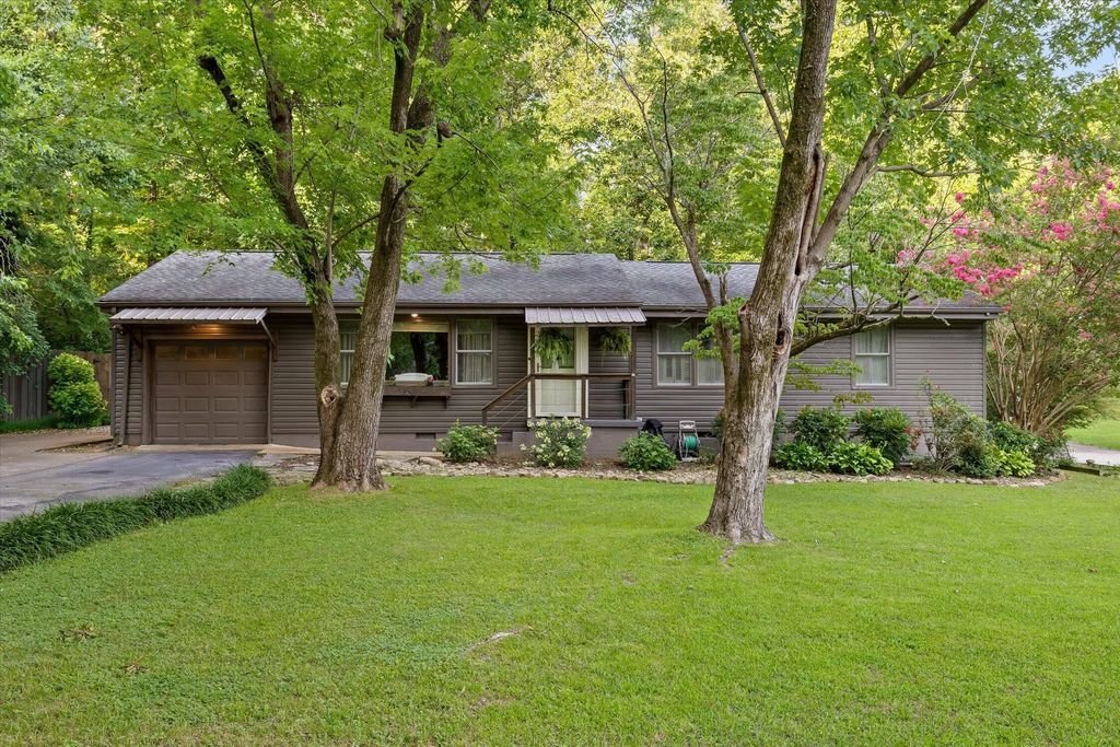 2728 Haywood Avenue, Chattanooga