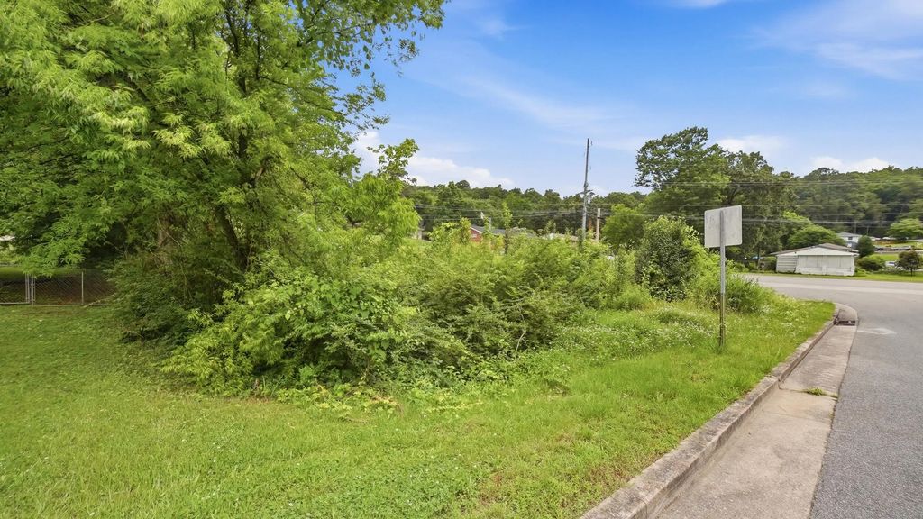 3700 Forest Highland Drive, Chattanooga
