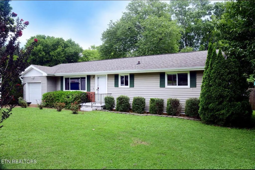 2216 Spencer Avenue, Chattanooga