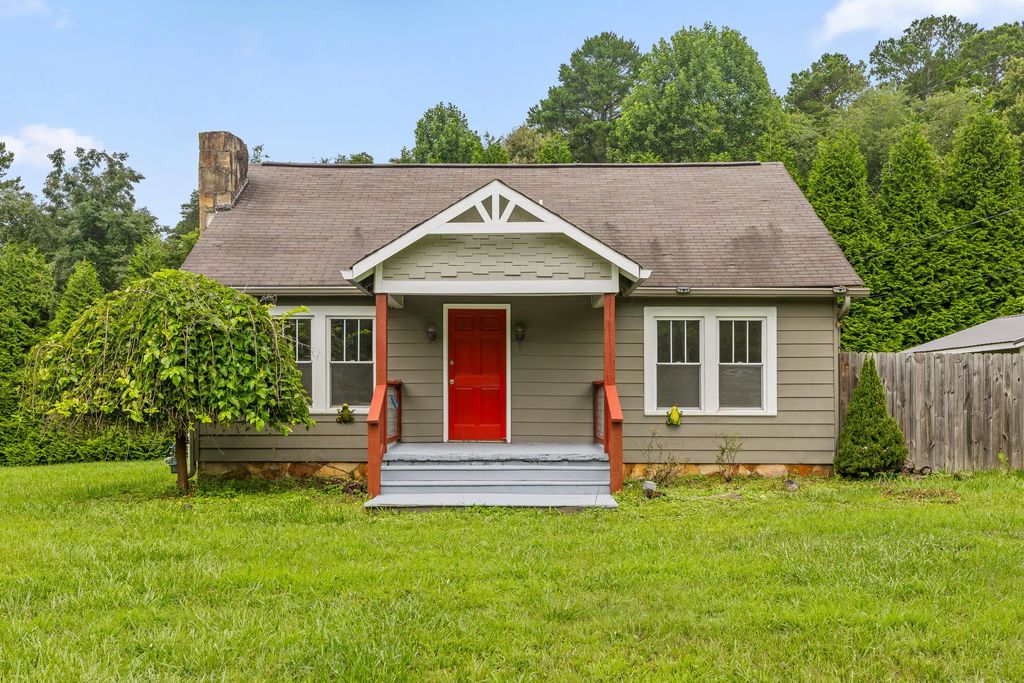 1294 Highway 157, Lookout Mountain