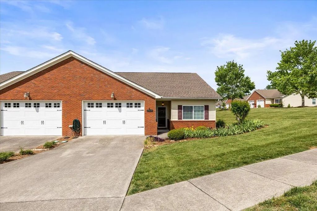 9619 Scarlet Oak Lane, Ooltewah