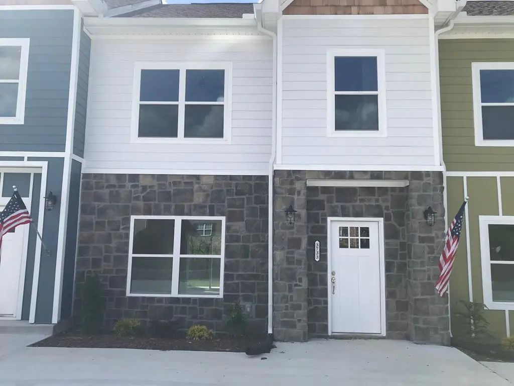 3733 Keri Lane, Cleveland