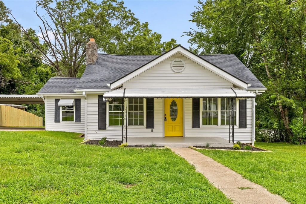 721 Claire Street, Rossville