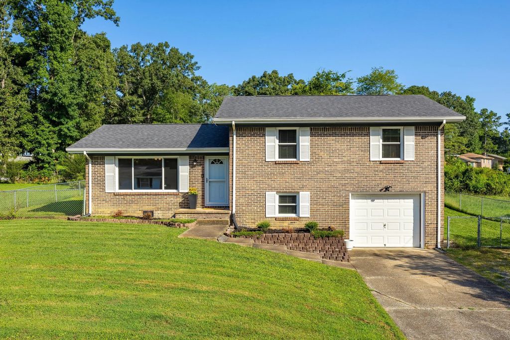 49 Foster Drive, Ringgold