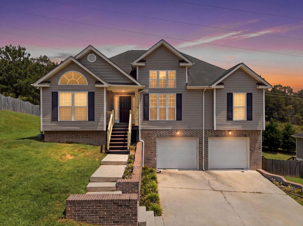 7653 Passport Drive, Ooltewah