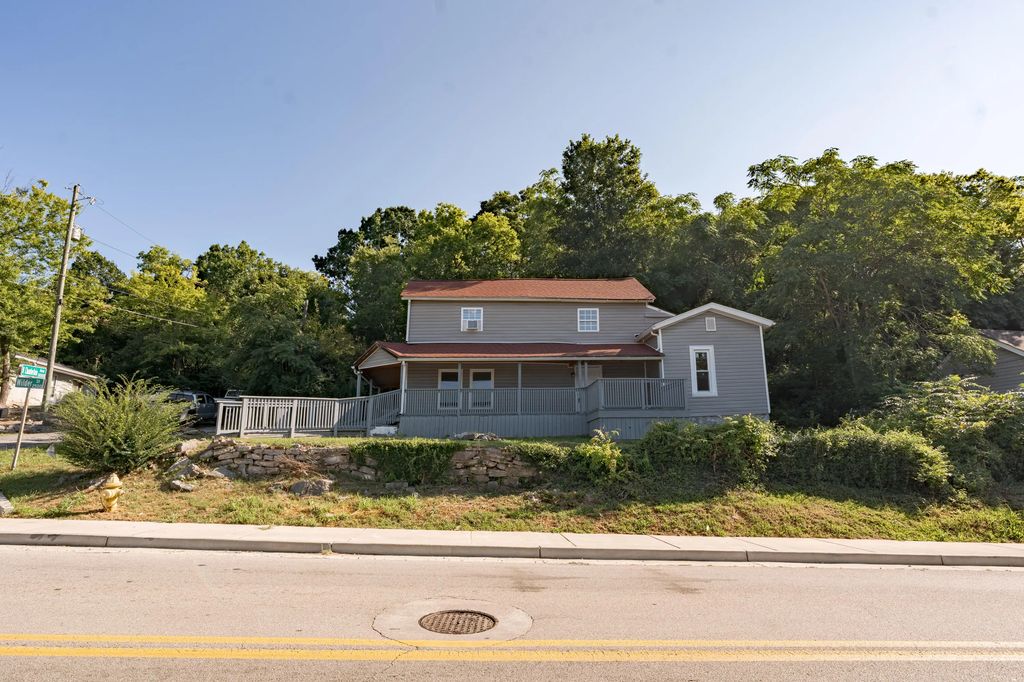 3100 N Chamberlain Avenue, Chattanooga
