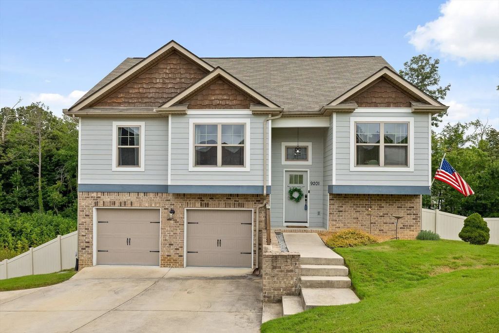 9201 Pamper Lane, Hixson