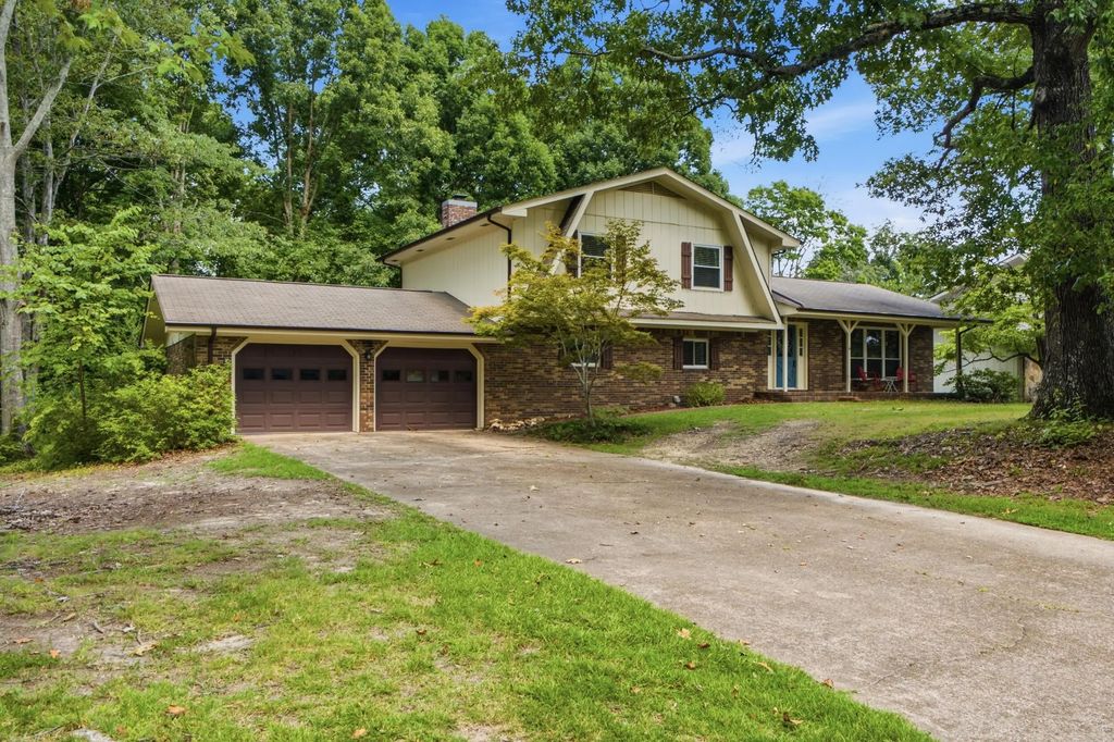 2407 Cedar Creek Drive, Chattanooga