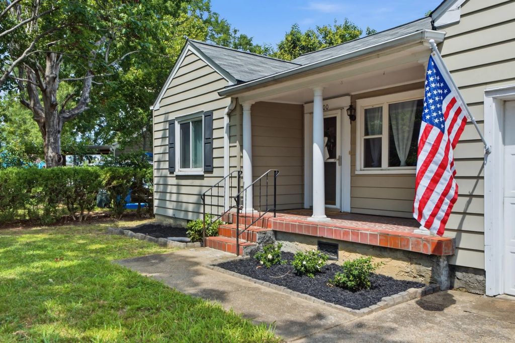 100 Rees Avenue, Chattanooga