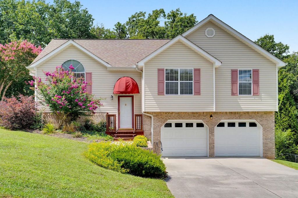 6815 Sawtooth Drive, Ooltewah