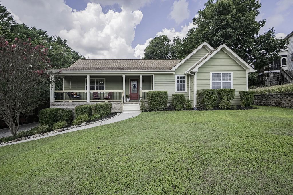 22 W Sims, Ringgold