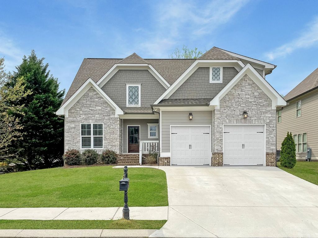 8096 Hodges Way, Ooltewah