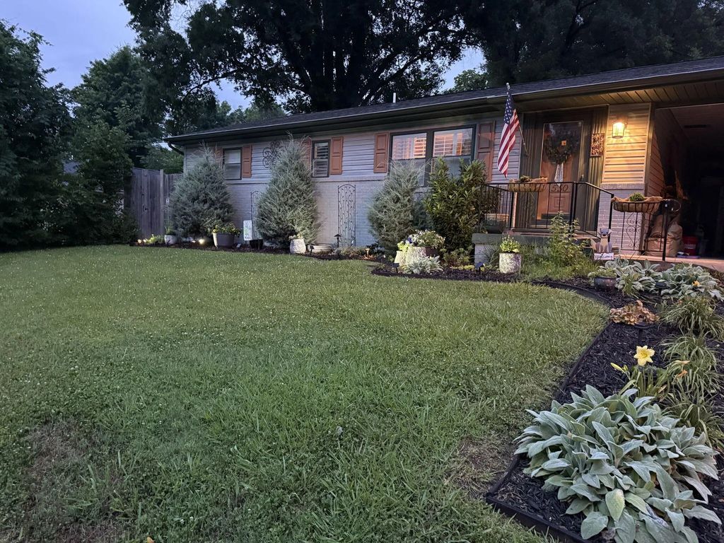 530 Willow, Cleveland