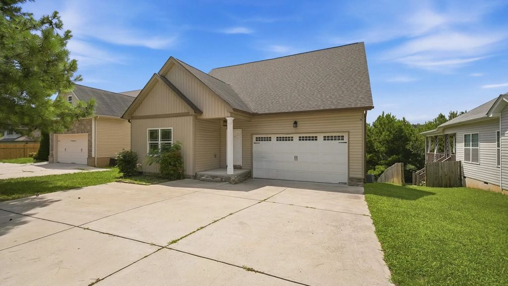 8492 Standifer Gap Road, Chattanooga