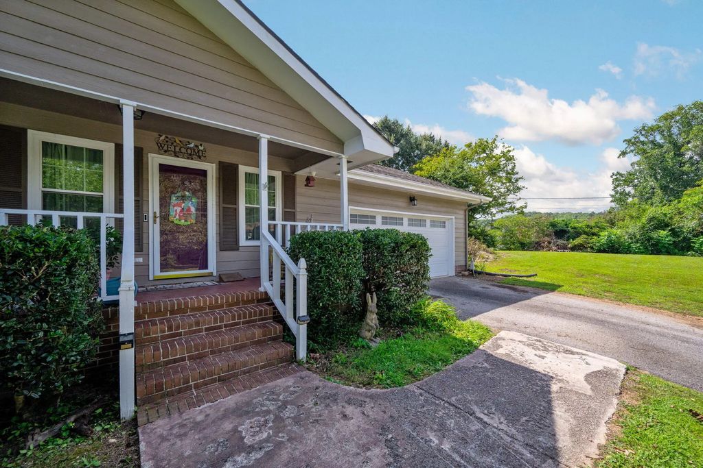 412 Sandalwood Drive, Hixson