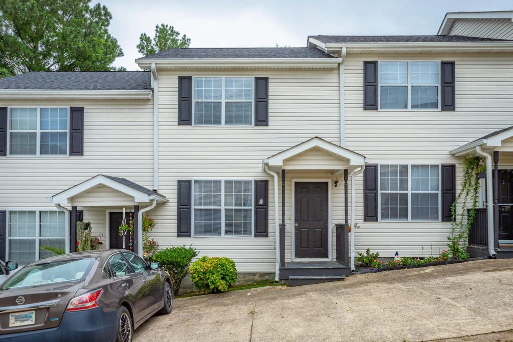 17 Bama Lane, Ringgold