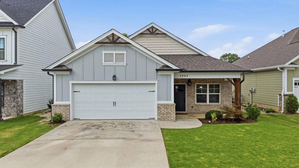 5983 Amber Valley Lane, Hixson