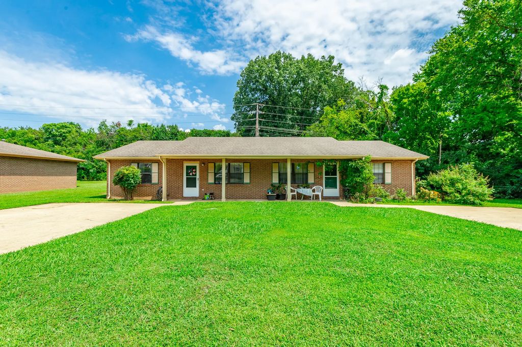 5105 N Moore Lane, Chattanooga