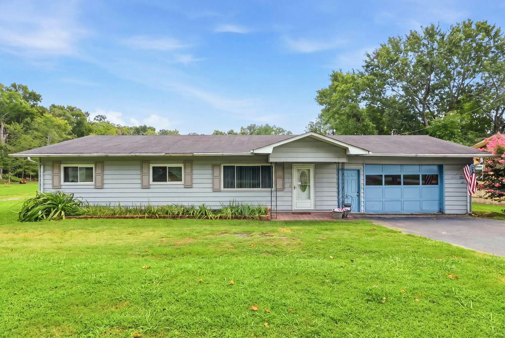 275 Durkee Road, Cleveland