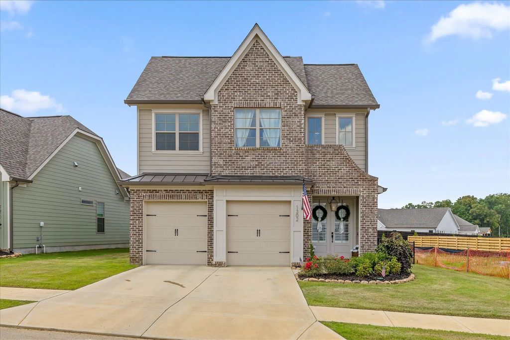 1302 Little Sorrel Road, Hixson