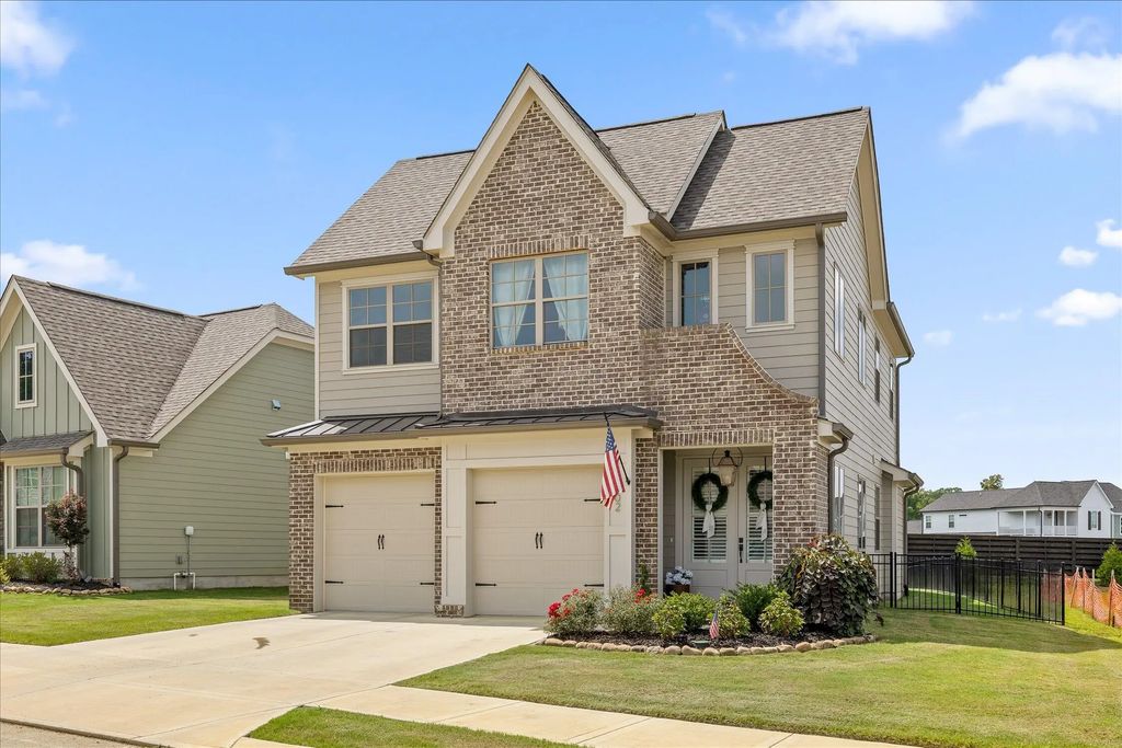 1302 Little Sorrel Road, Hixson